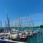 Seezeit1 -mit Hellem Wintergarten Fuer Seenahe Erholung Am Bodensee Daire Nonnenhorn