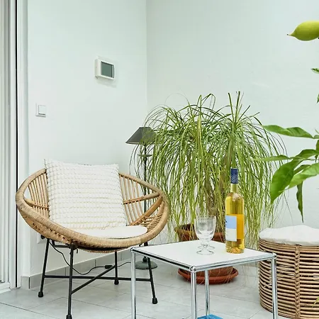 Seezeit1 -mit Hellem Wintergarten Fuer Seenahe Erholung Am Bodensee *
