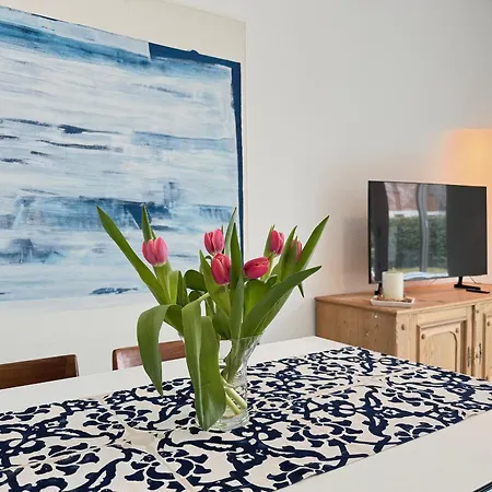 Seezeit1 -mit Hellem Wintergarten Fuer Seenahe Erholung Am Bodensee Apartamento