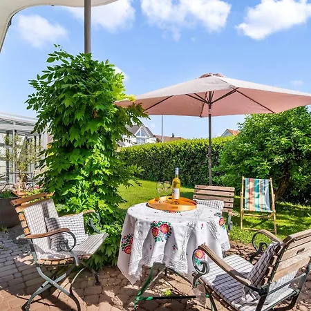 Seezeit1 -mit Hellem Wintergarten Fuer Seenahe Erholung Am Bodensee Apartmán